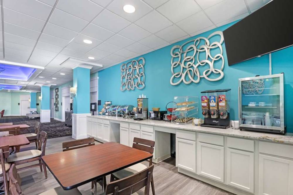 Clarion Inn Des Moines Airport 6
