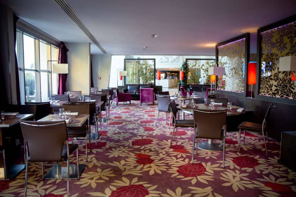 Clarion Paris Cdg Airport 4