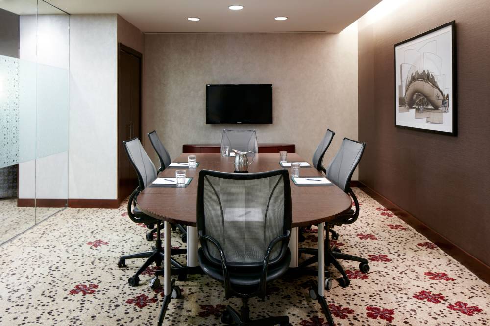 Club Quarters Hotel, Central Loop 3