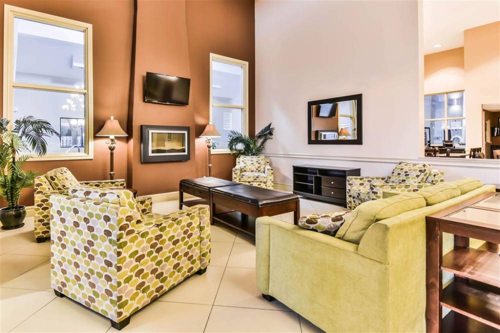 Comfort Inn And Suites Ambassador Bridge 6
