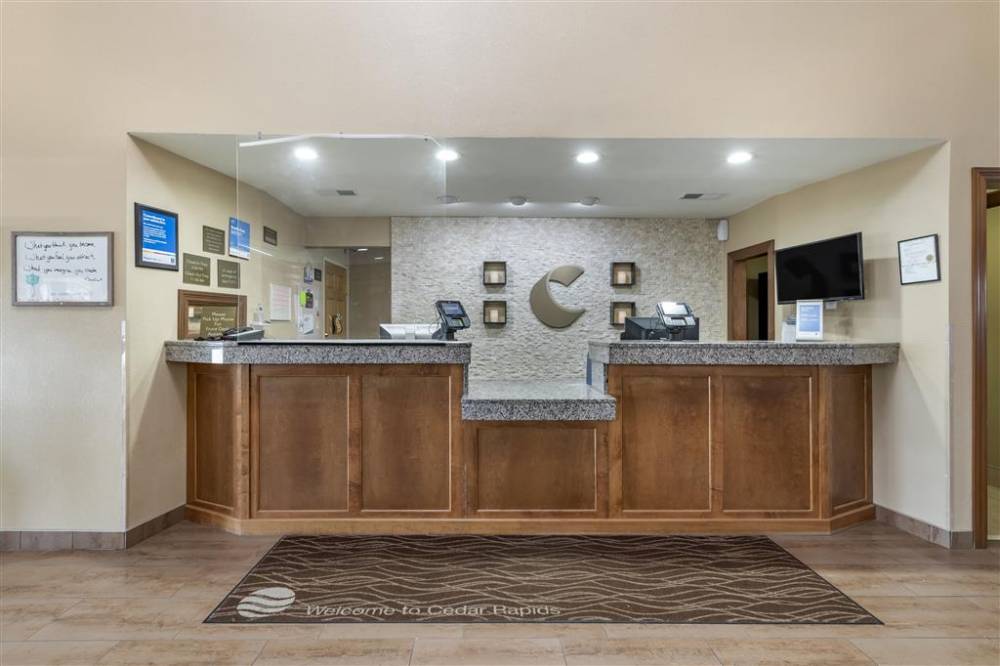 Comfort Inn And Suites Cedar Rapids Nort 8