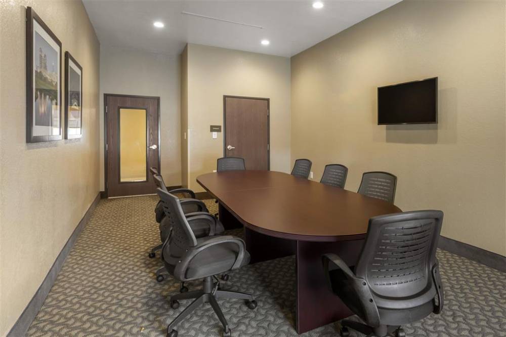 Comfort Inn And Suites Euless 4