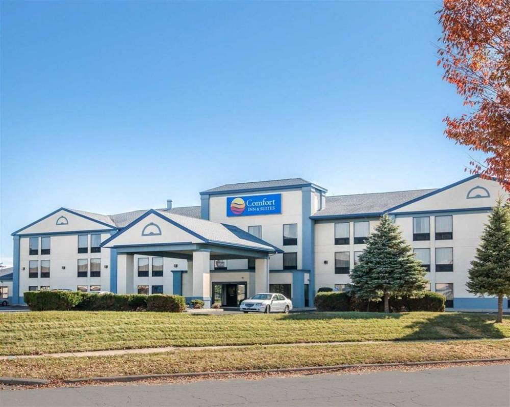 Comfort Inn And Suites Maumee - Toledo (
