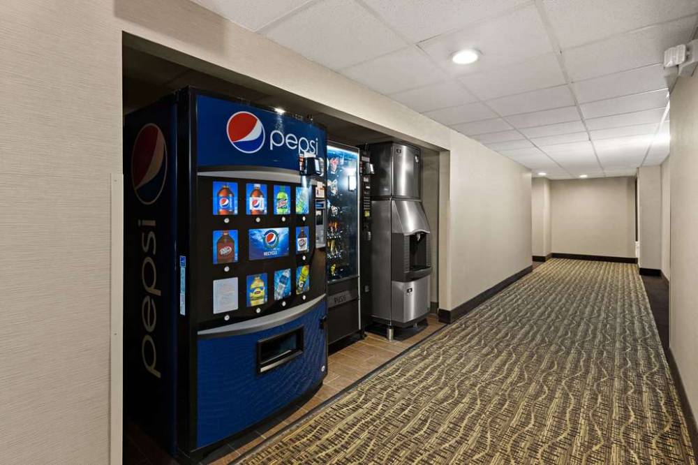 Comfort Inn Huntington Near University 8