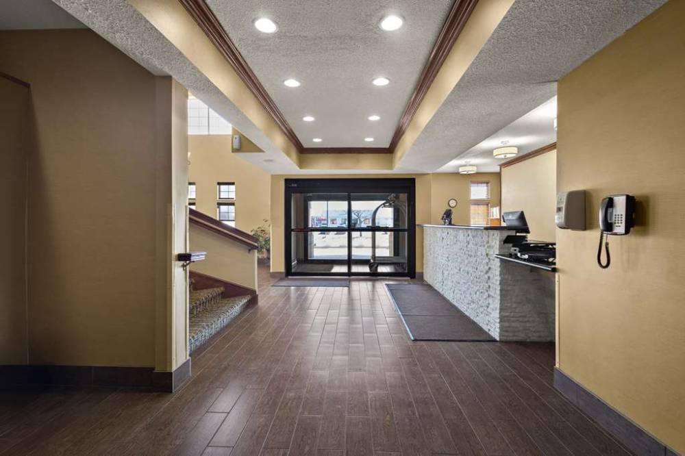 Comfort Inn Near Ouabache State Park 9