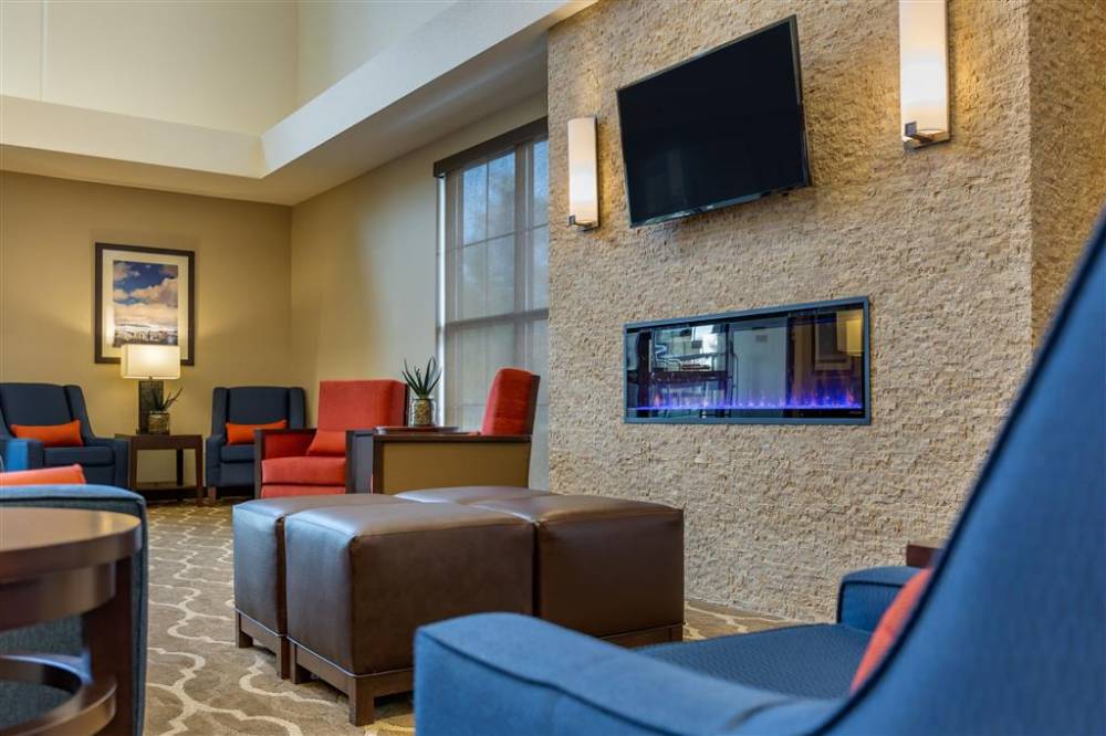 Comfort Inn & Suites Boise Airport 6