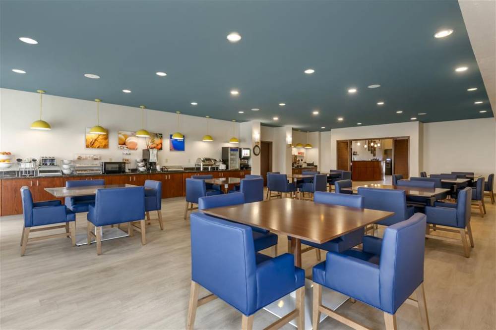 Comfort Suites Conference Center Rapid City 7