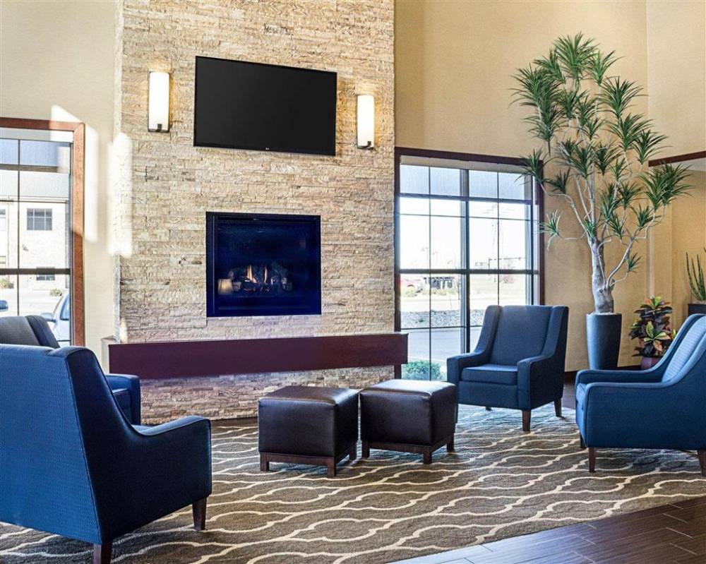 Comfort Suites Medical Center 7