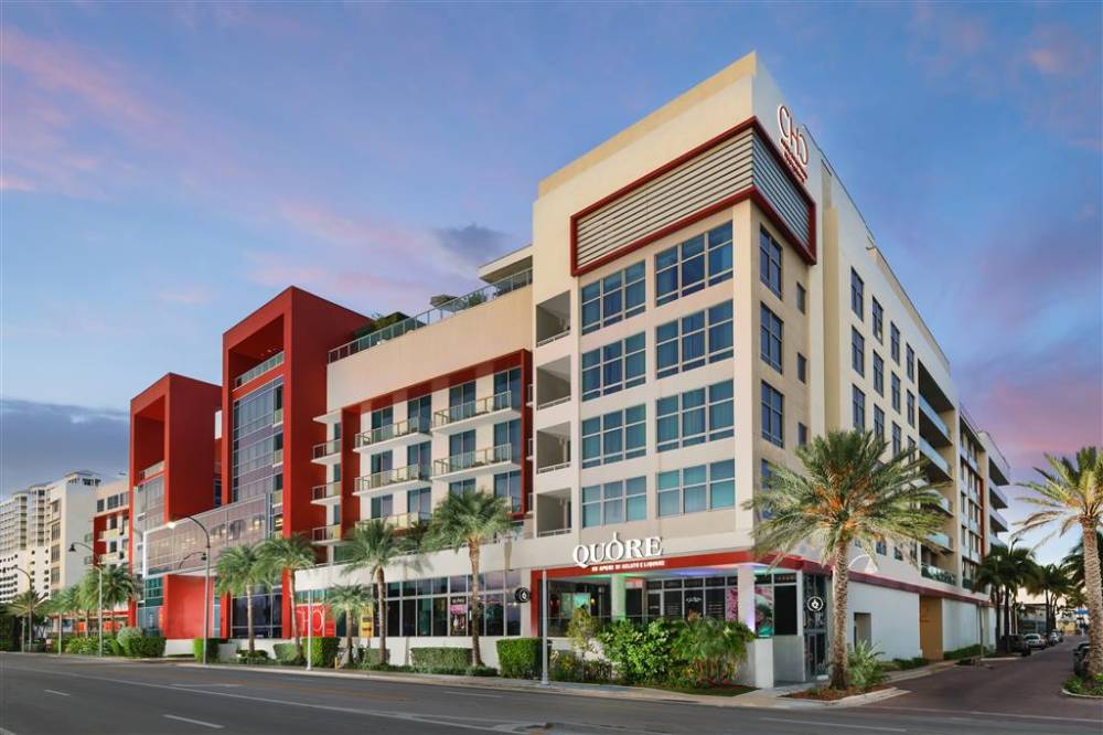 Costa Hollywood Beach Resort 