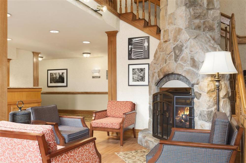 Country Inn Ste Lincoln North 3