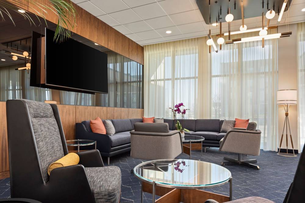 Courtyard By Marriott Bettendorf 6