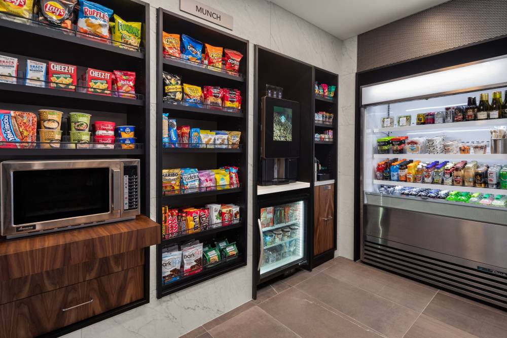 Courtyard By Marriott Bettendorf 3