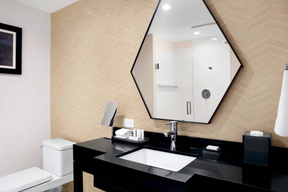 Courtyard By Marriott Boston Downtown-north Station 1
