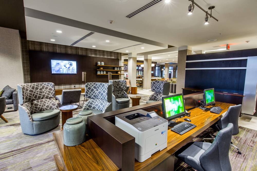 Courtyard By Marriott Columbia Cayce 4