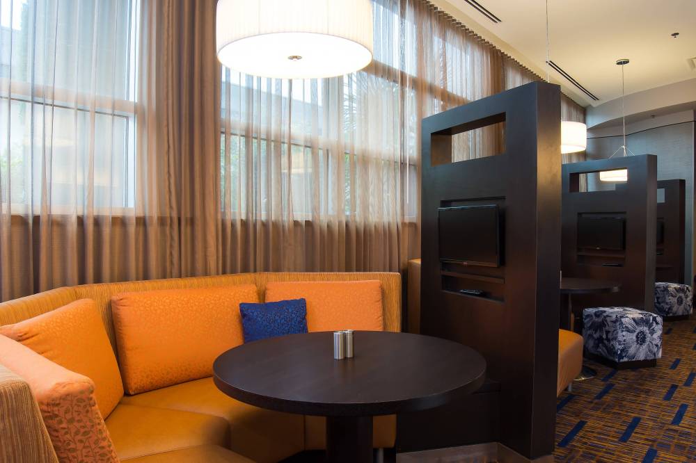 Courtyard By Marriott Columbia Downtown At Usc 8