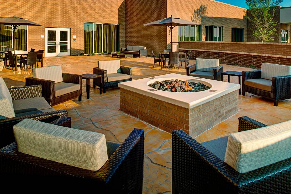 Courtyard By Marriott Dallas Carrollton And Carrollton Conference Center 6