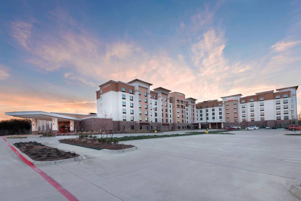 Courtyard By Marriott Dallas Dfw Airport North-grapevine