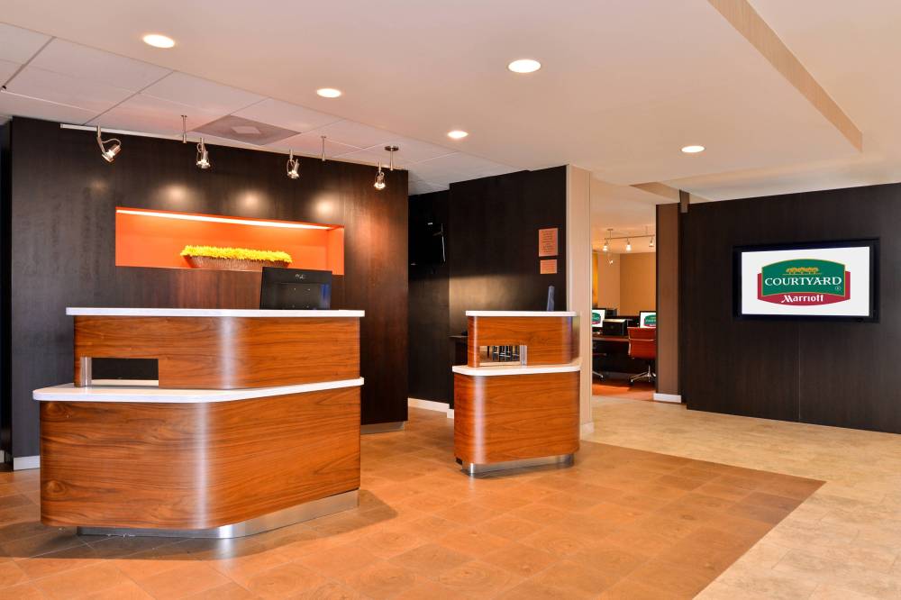Courtyard By Marriott Dallas Northwest 6