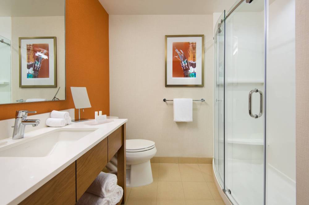 Courtyard By Marriott Los Angeles L.a. Live 1