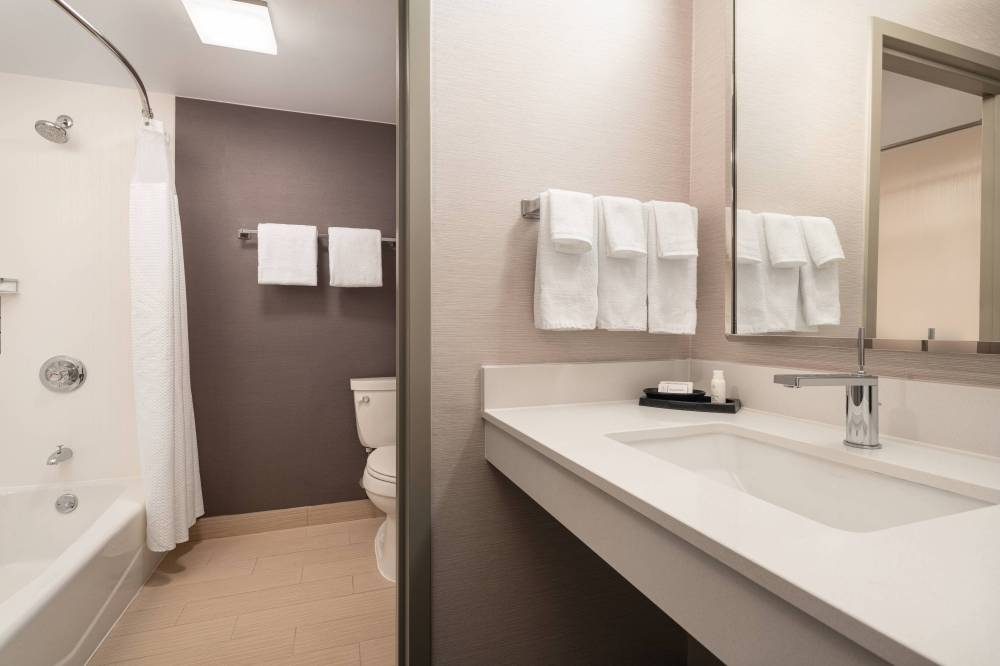 Courtyard By Marriott Los Angeles Torrance Palos Verdes 1