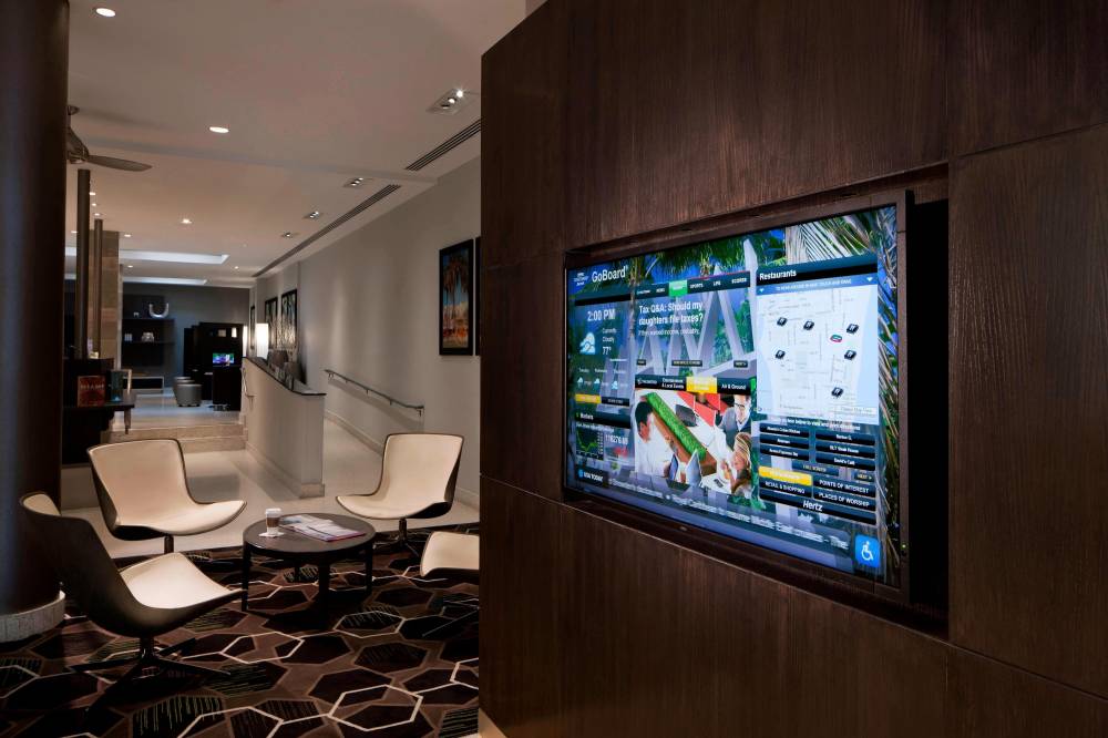 Courtyard By Marriott Miami Beach South Beach 5