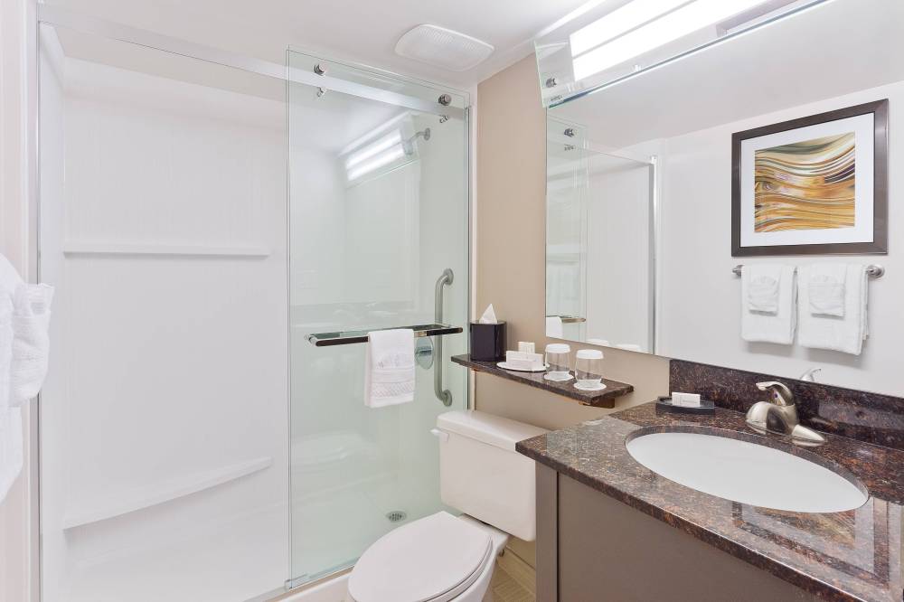 Courtyard By Marriott Miami Downtown Brickell Area 1