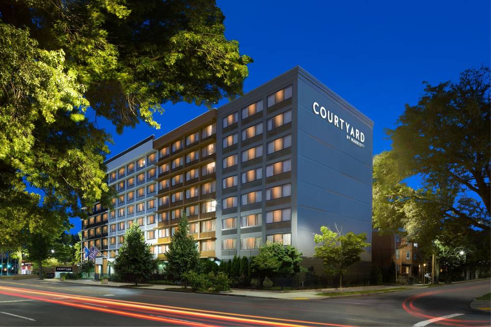 Courtyard By Marriott New Haven At Yale 2