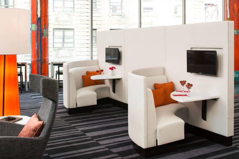 Courtyard By Marriott New York Manhattan Central Park 10