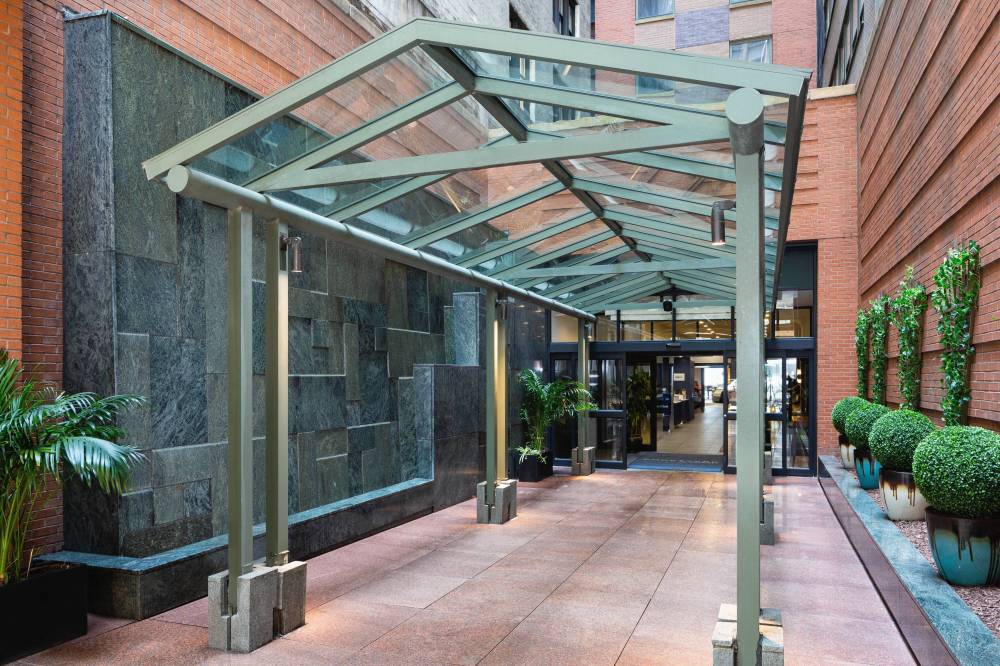 Courtyard By Marriott New York Manhattan Times Square 8