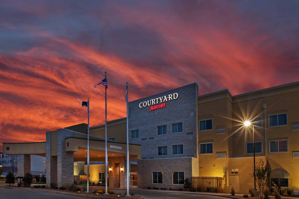 Courtyard By Marriott Odessa 4