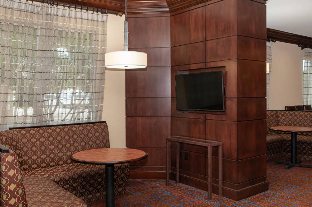 Courtyard By Marriott Odessa 8