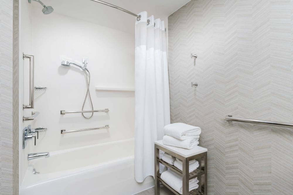Courtyard By Marriott Orlando Downtown 3