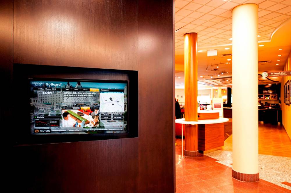Courtyard By Marriott Ottawa East 6