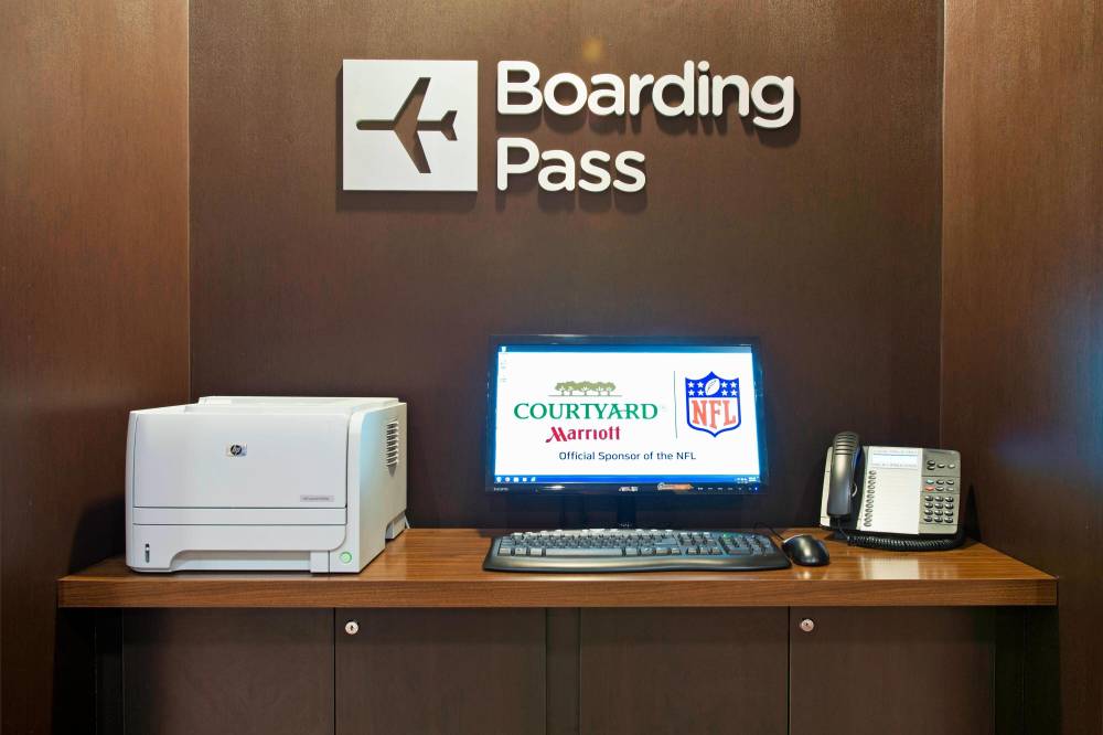 Courtyard By Marriott Ottawa East 7