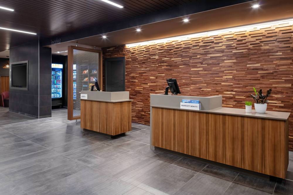 Courtyard By Marriott Pasco Tri-cities Airport 8