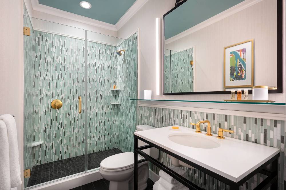 Courtyard By Marriott San Francisco Downtown Van Ness Ave 2