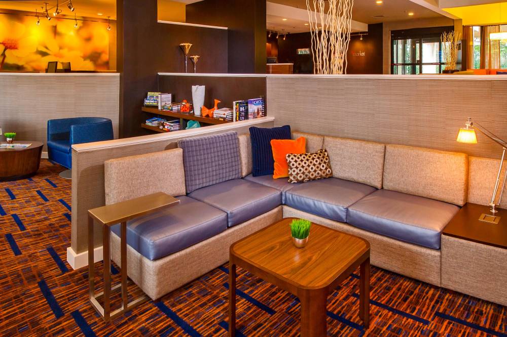 Courtyard By Marriott Virginia Beach Norfolk 7