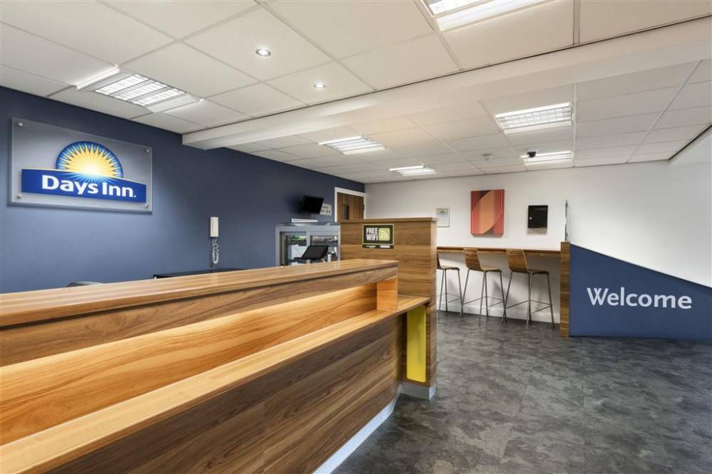 Days Inn By Wyndham Corley Nec M6 4