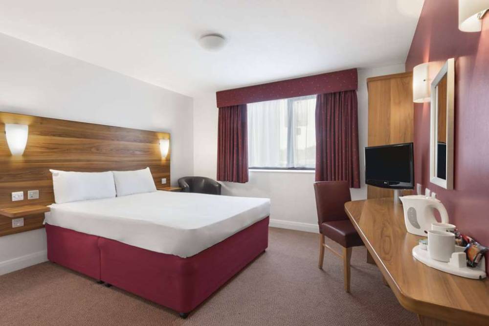 Days Inn By Wyndham Corley Nec M6 6