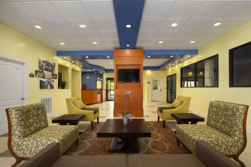 Days Inn By Wyndham Fultondale 5