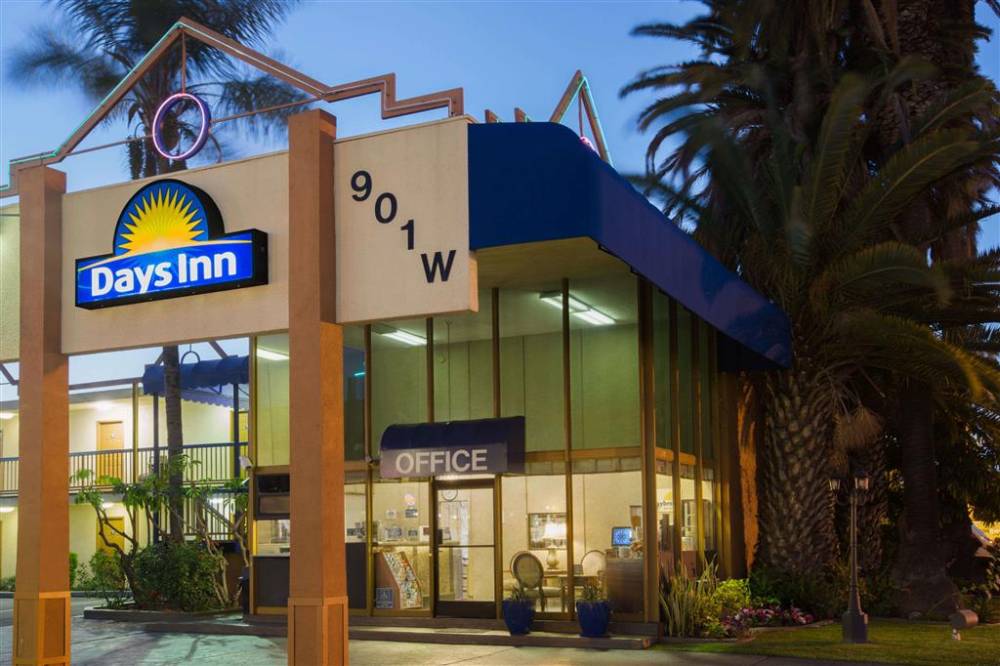 Days Inn By Wyndham Los Angeles Lax/venicebch/marina Delray 2