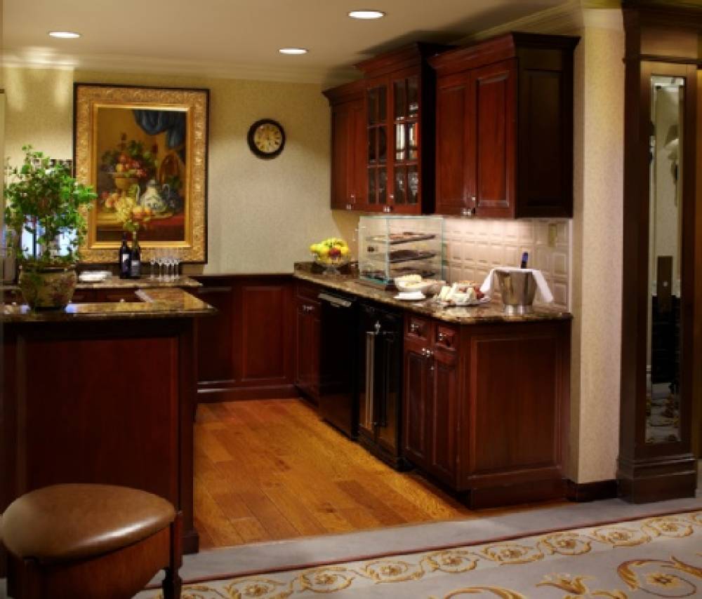 Delamar Greenwich Harbor 4
