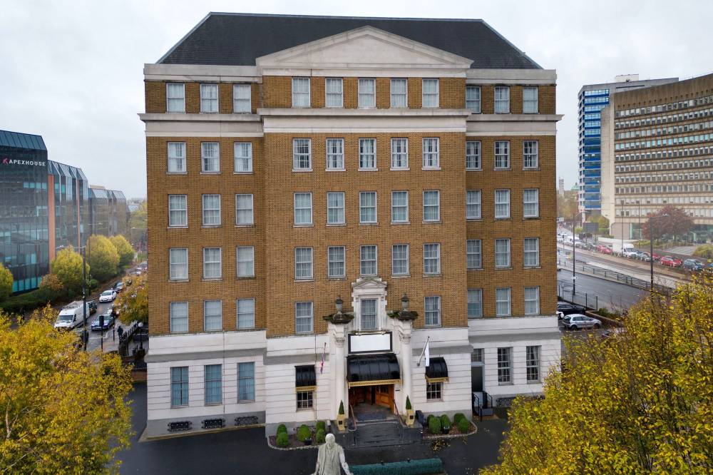 Delta Hotels Birmingham Exterior