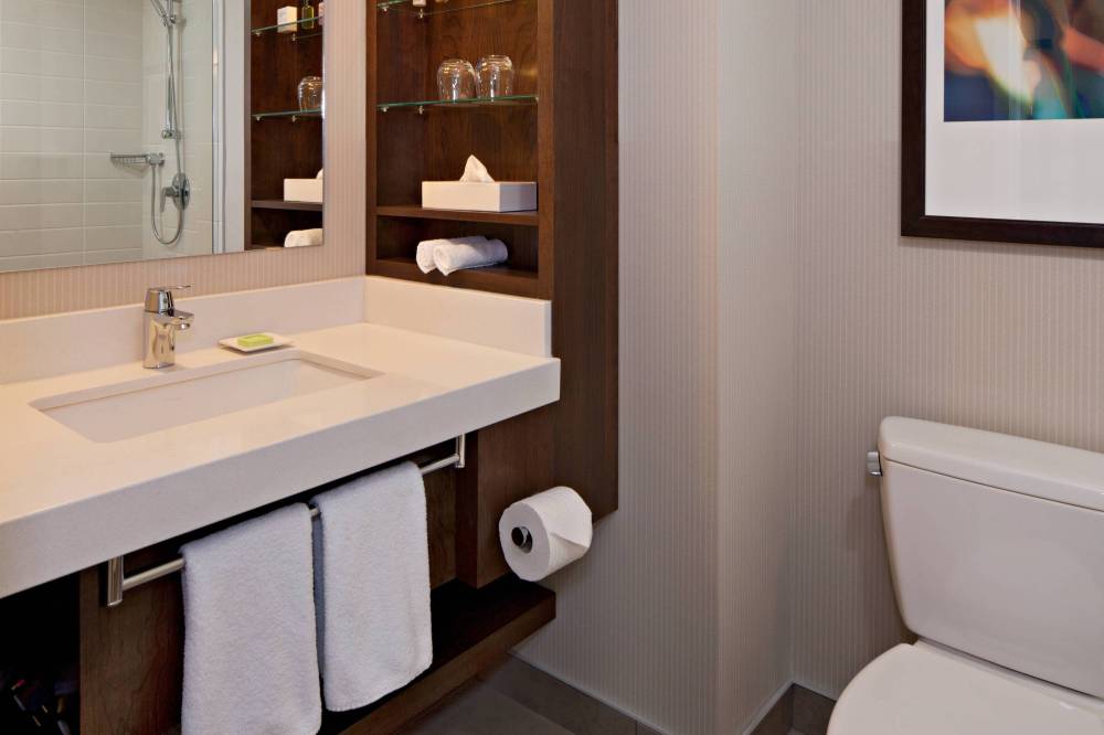 Delta Hotels By Marriott Edmonton South Conference Centre 2