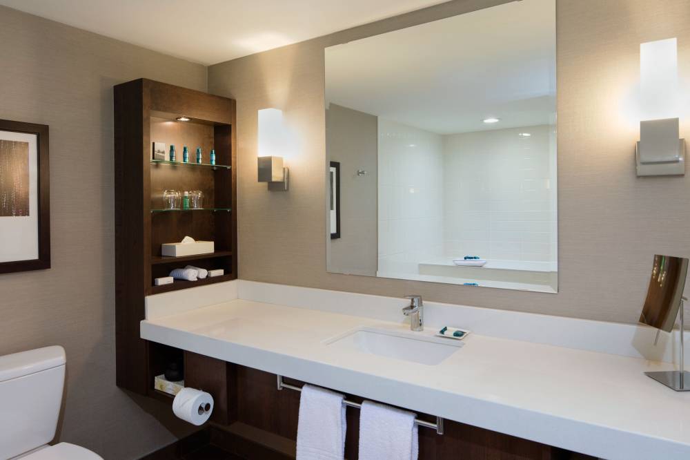 Delta Hotels By Marriott Edmonton South Conference Centre 5