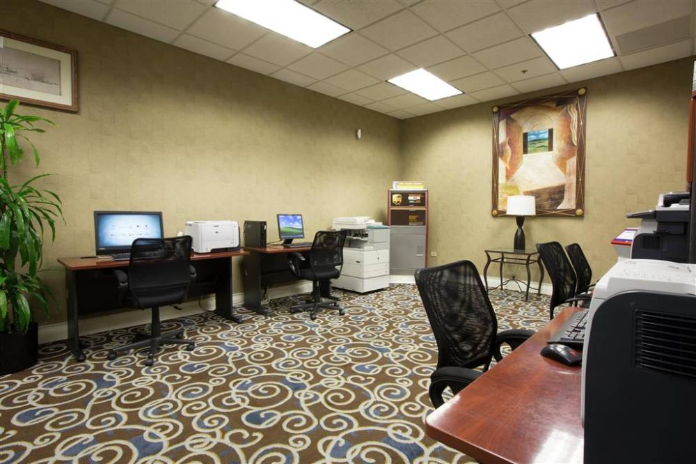 Doubletree By Hilton Chicago O'hare Airport - Rosemont 5
