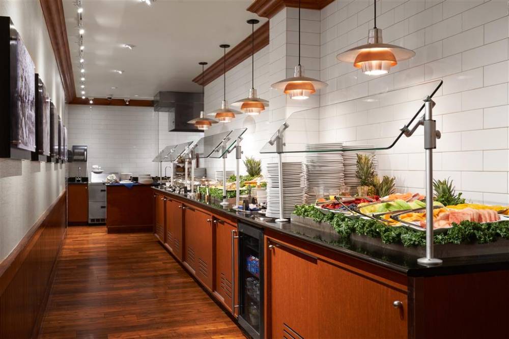 Doubletree By Hilton Dallas - Love Field 6