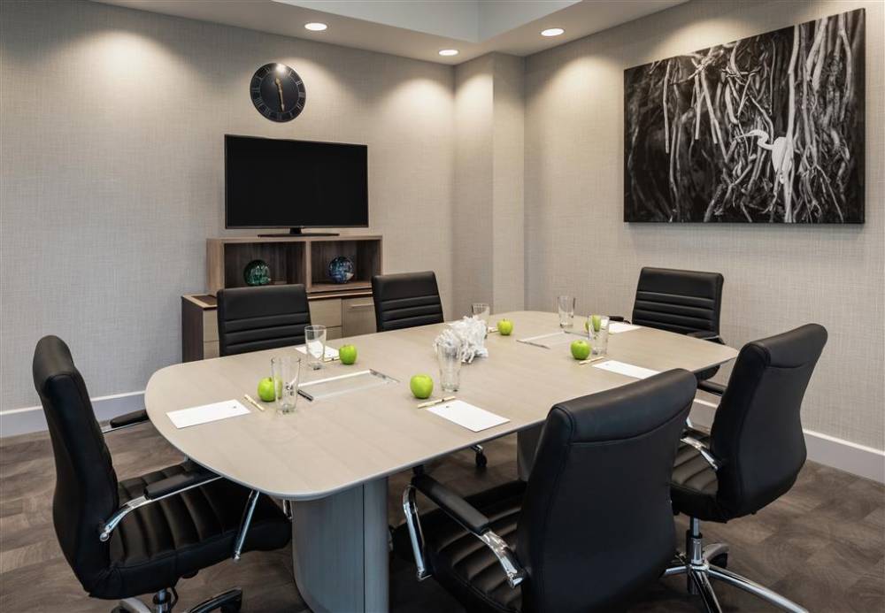 Doubletree By Hilton Miami Doral 2