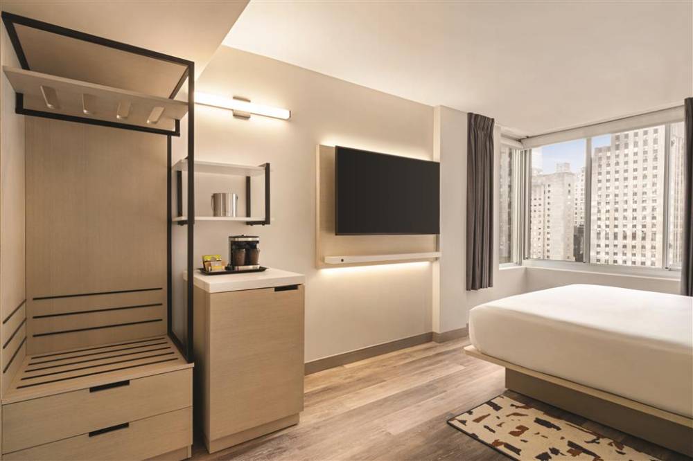 Doubletree By Hilton New York Midtown Fifth Ave 8