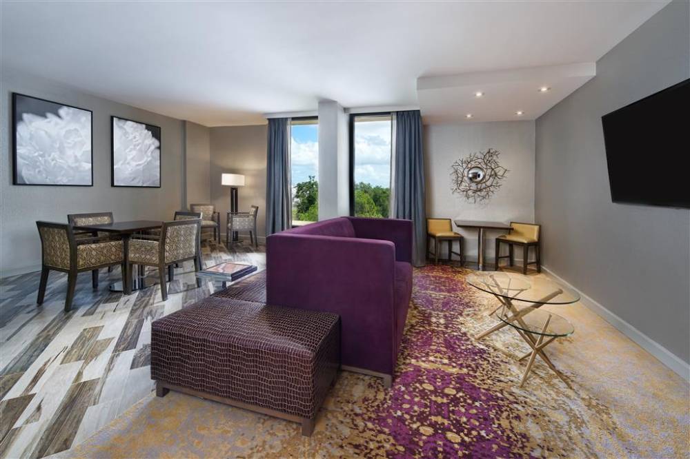 Doubletree By Hilton Orlando East - Ucf Area 6